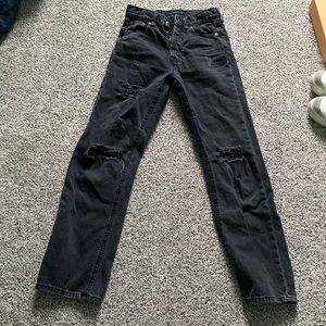 Aeropastel black ripped jeans
